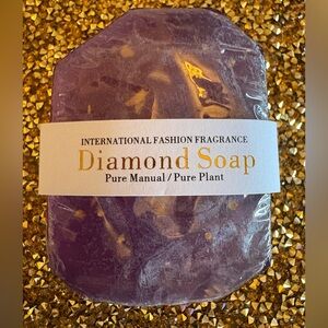 Purple NWT Diamond Soap Pure Manual/ Pure Plant. 100g